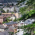 Chez Pewee, Beau Duplex En Ville, Parc Prive 아파트 *