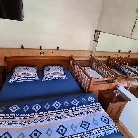 Chez Pewee, Beau Duplex En Ville, Parc Prive * Martigny