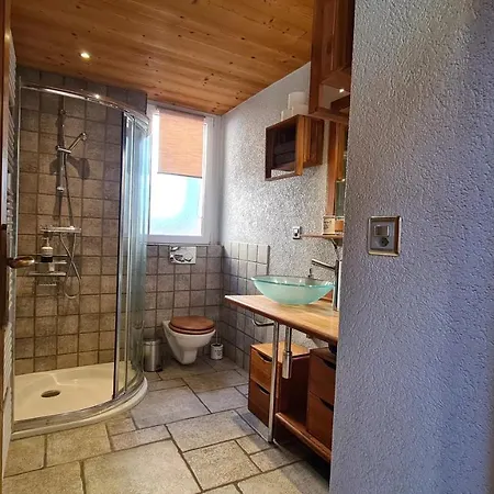 Daire Chez Pewee, Beau Duplex En Ville, Parc Prive