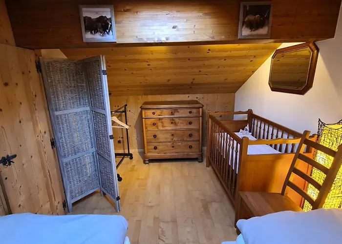 Apartamento Chez Pewee, Beau Duplex En Ville, Parc Prive Martigny