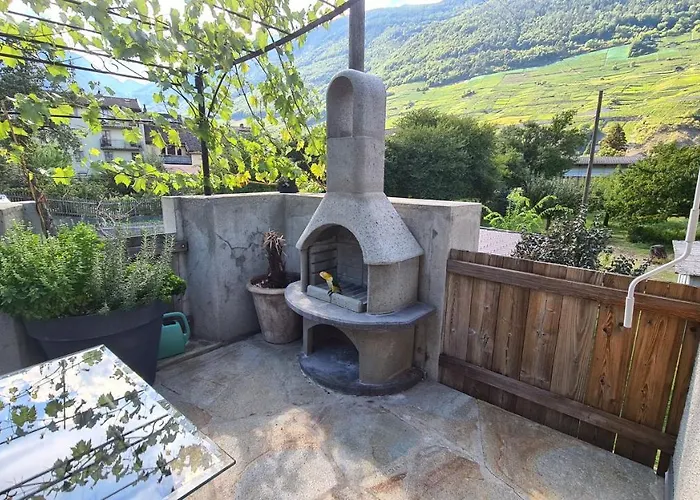 Chez Pewee, Beau Duplex En Ville, Parc Prive Apartamento